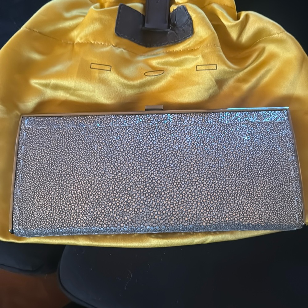 Dolce Vita clutch by VBH. You will not find this anywhere else.